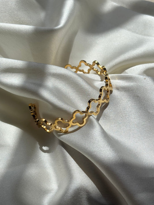 Clover Cuff