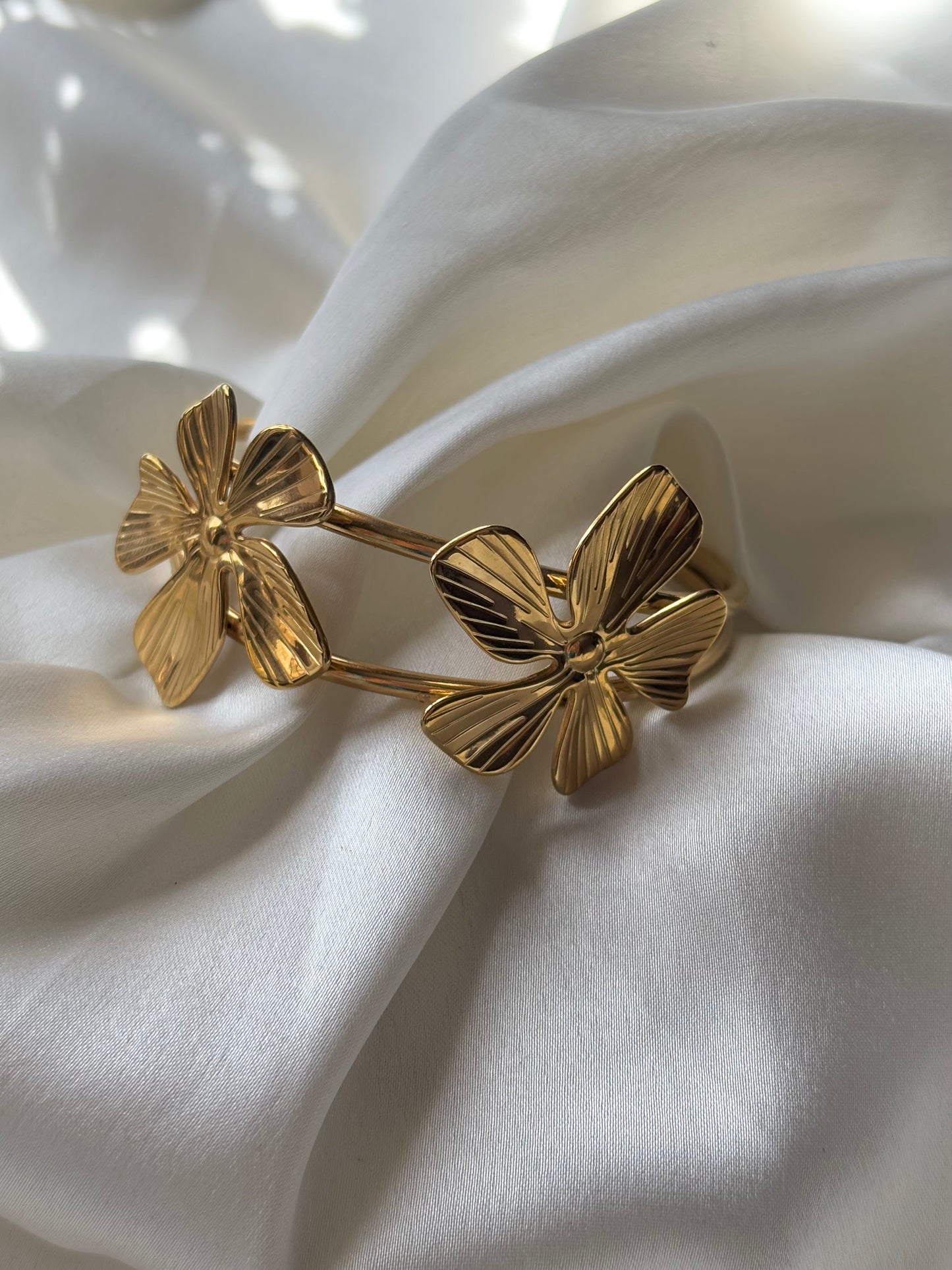 Tahiti Cuff