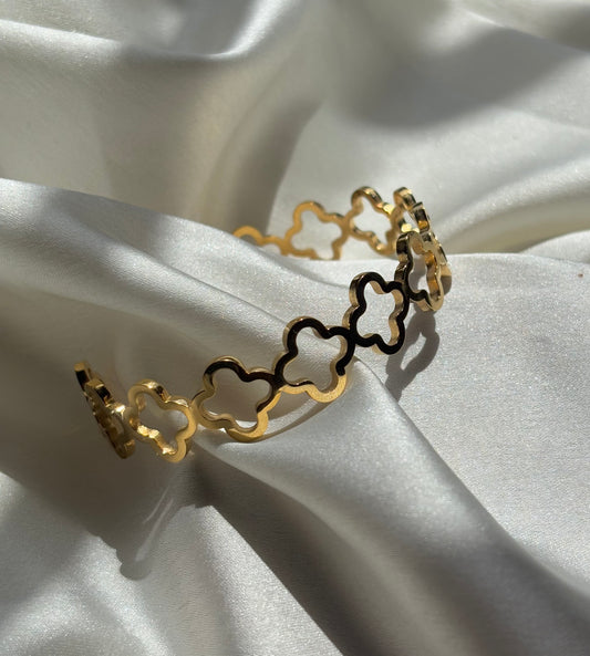 Clover Cuff