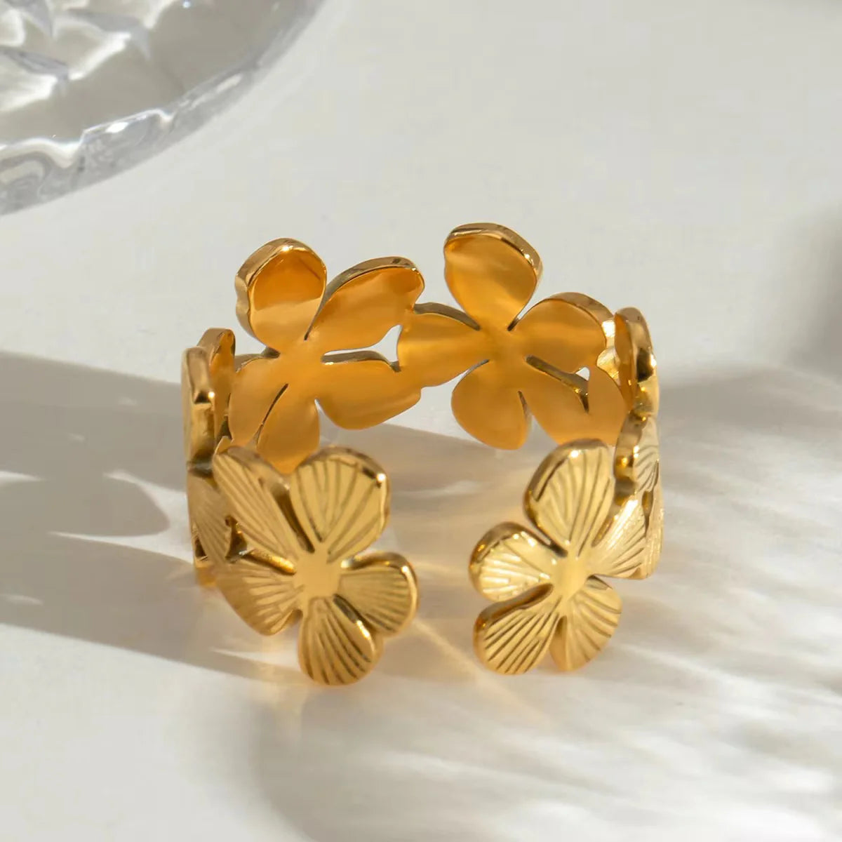Daisy Ring