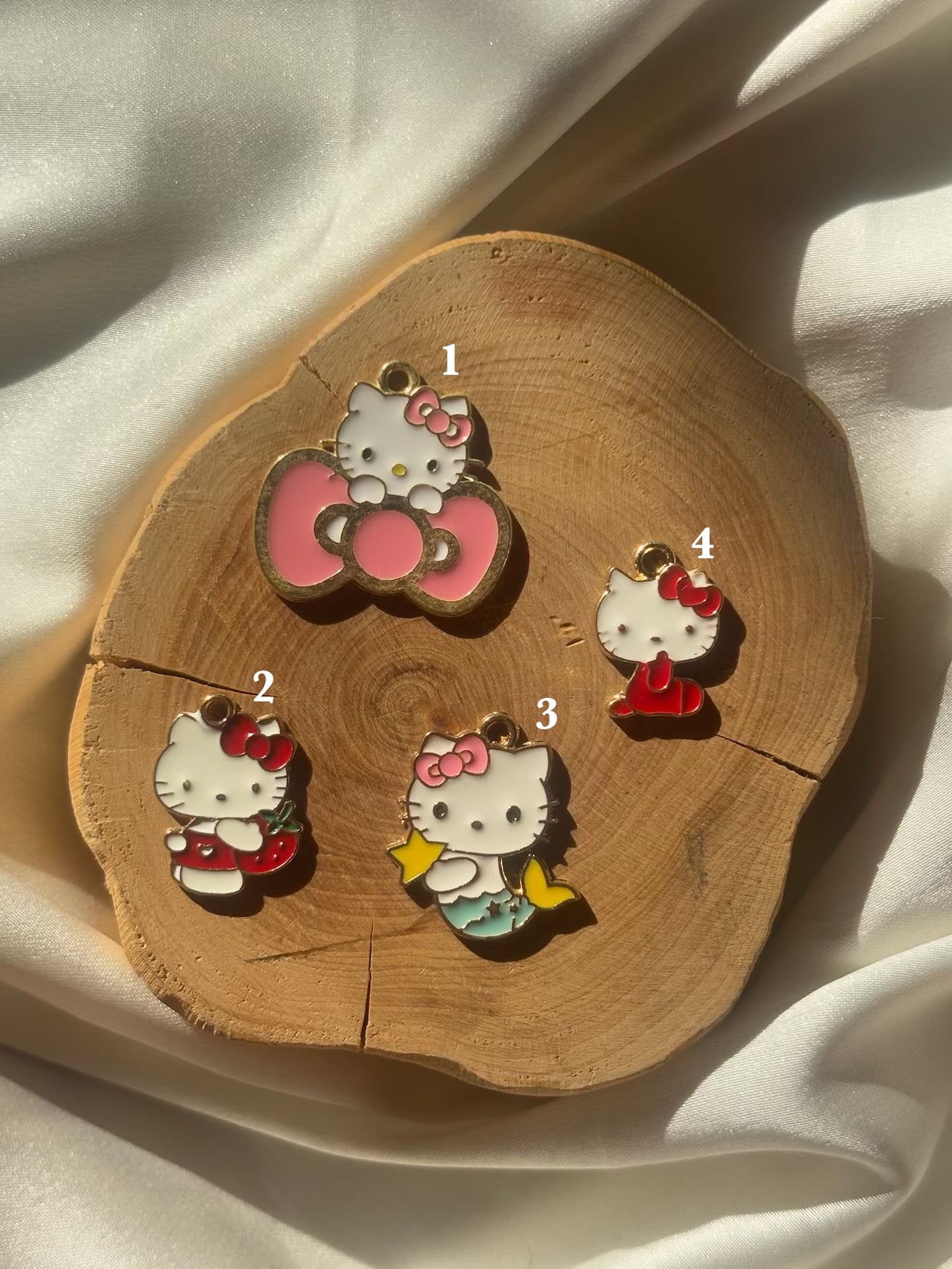 Hello kitty charm