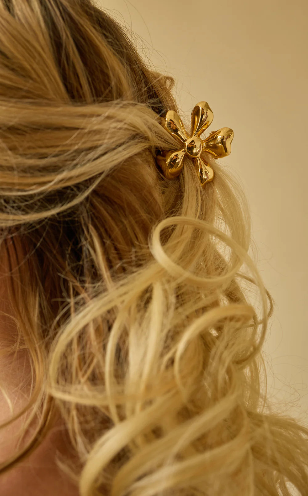 Peony Claw Clip