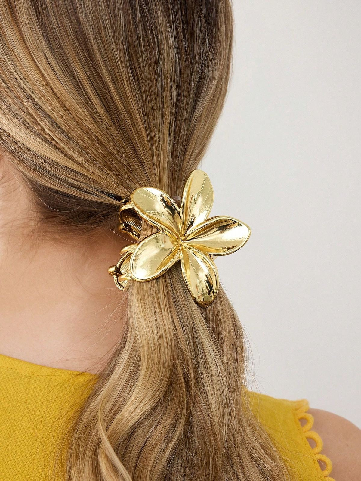 Orchid Claw Clip