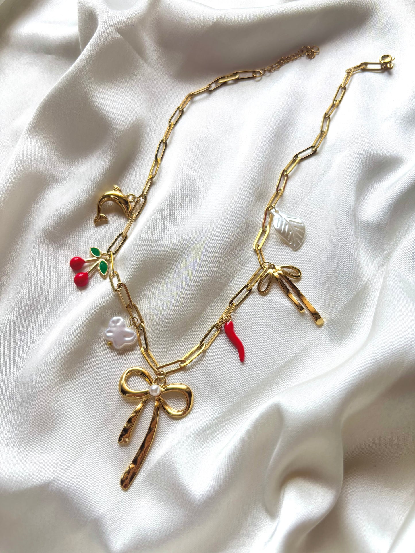 Ribbon Charm Necklace
