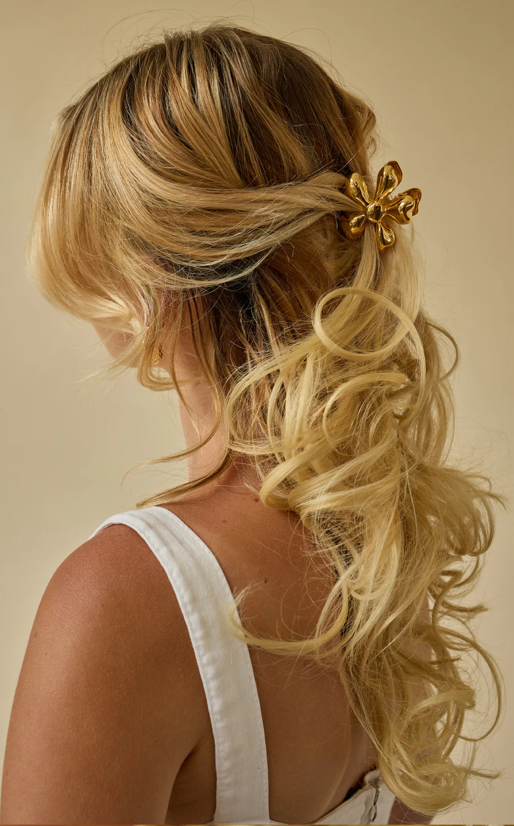 Peony Claw Clip