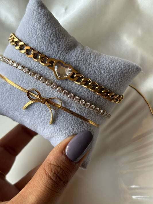 Bow Bracelet