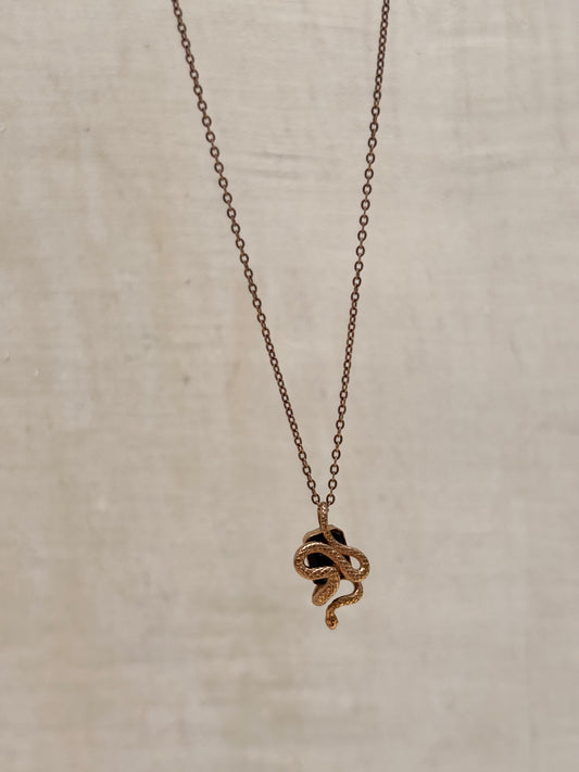 Serpenti Neckpiece