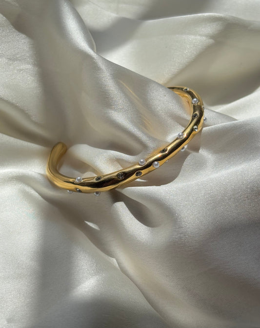 Clementine Cuff