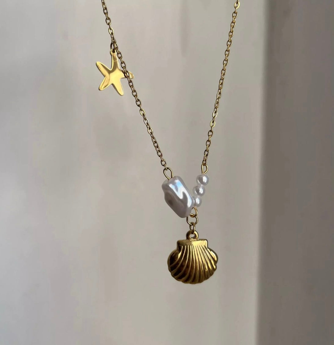 Sea-shell Pearl Necklace
