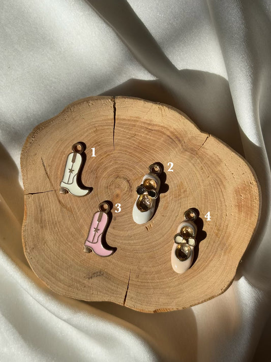 Shoe charm